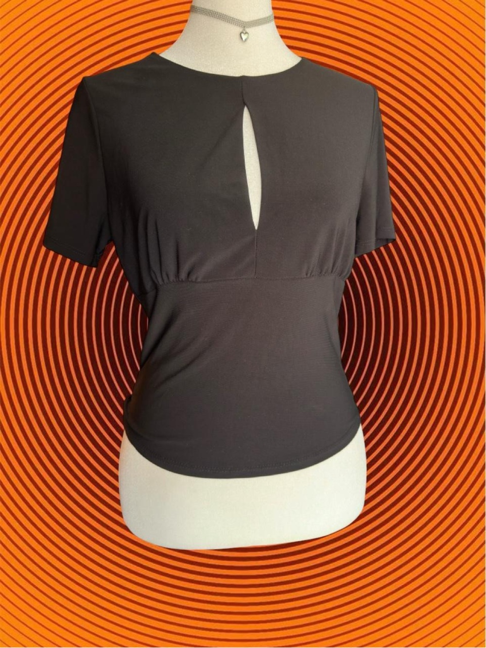 Triple 7 Black Short Sleeve Keyhole Top